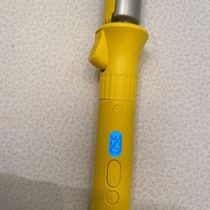 Drybar at Curling Iron